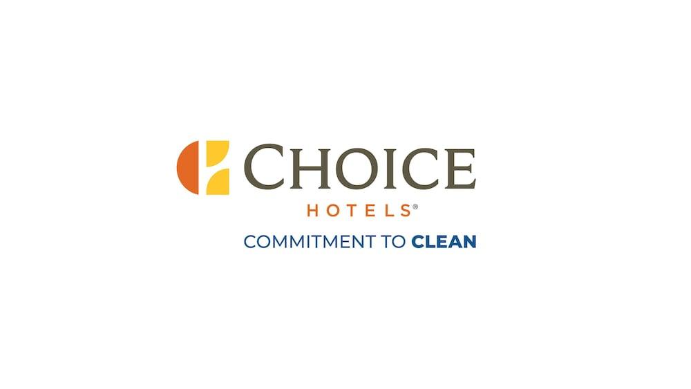 Quality Inn 2*