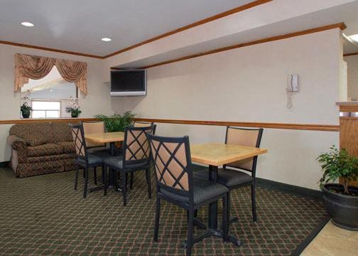 Quality Inn 2*